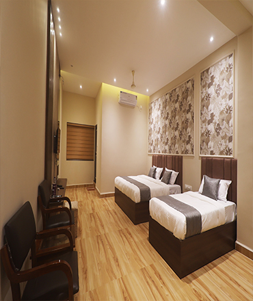 Hotel Seven Grand Vijayapura