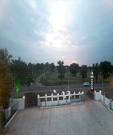 Hotel Seven Grand Vijayapura