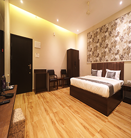 Hotel Seven Grand Vijayapura